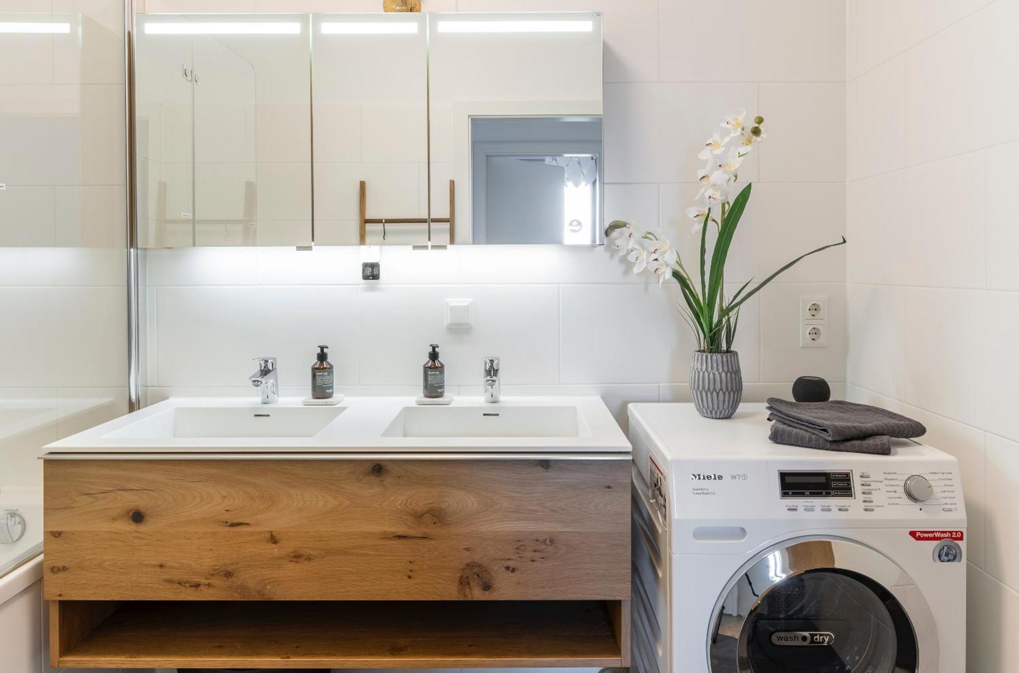גראץ Edler Wohnraum Panoramablick 3 Sz Boxspringbetten, E-Ladestation, Kaffeevollautomat, Klima, Lift, Terrasse & 2Xtg מראה חיצוני תמונה